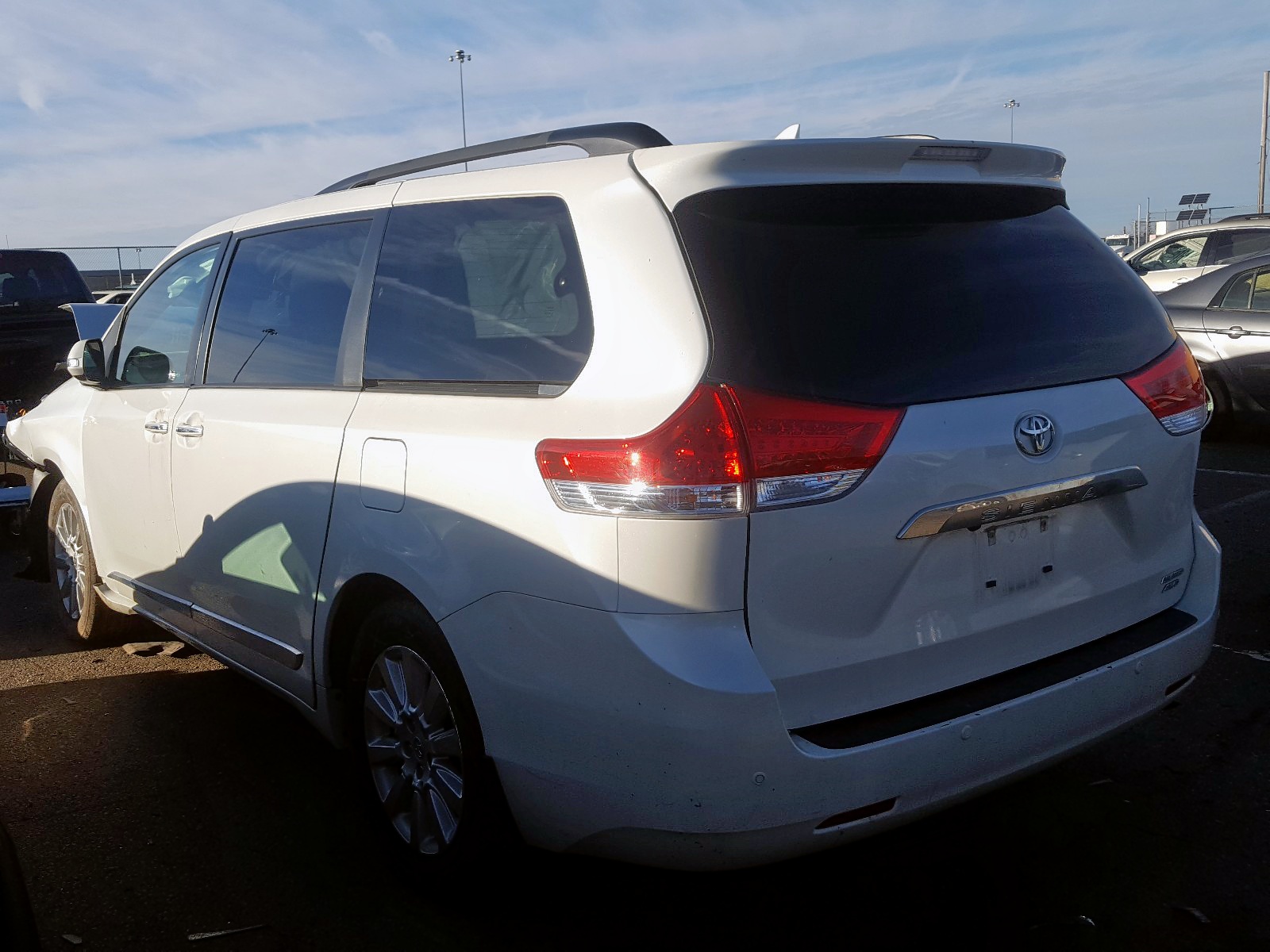 2013 toyota sienna xle