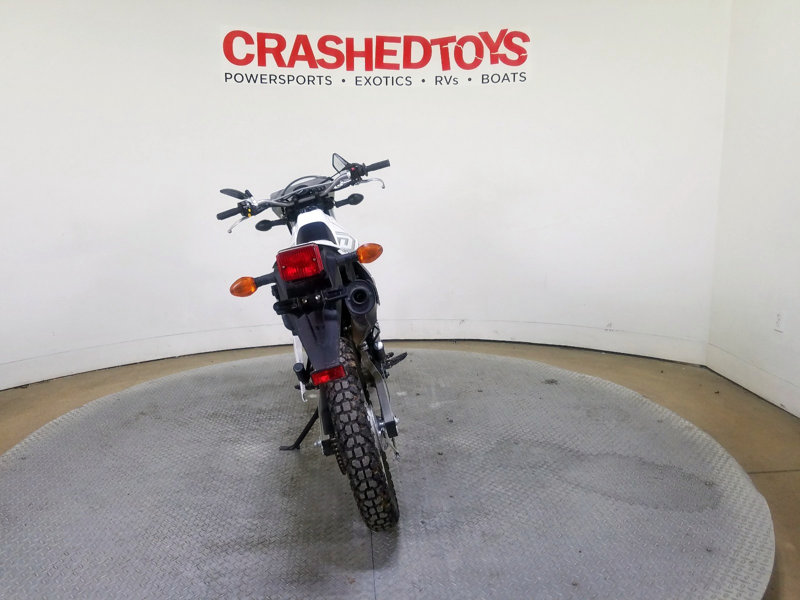 2018 suzuki dr200 s