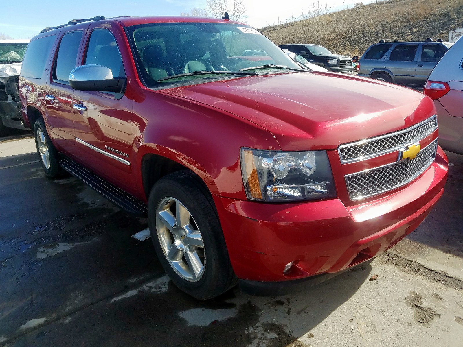 Chevrolet Suburban 2014