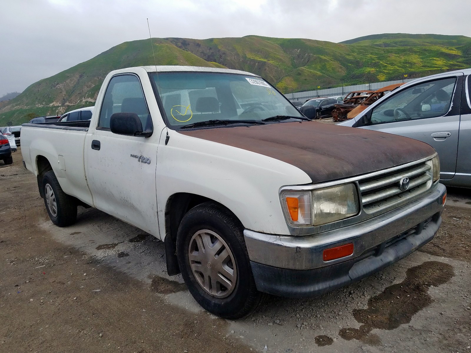 1994 TOYOTA T100 1 TON For Sale CA VAN NUYS Fri Apr 10 2020