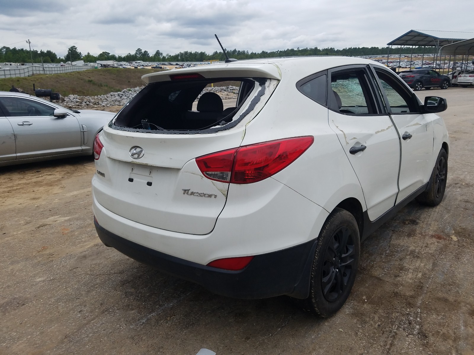 2010 hyundai tucson gls