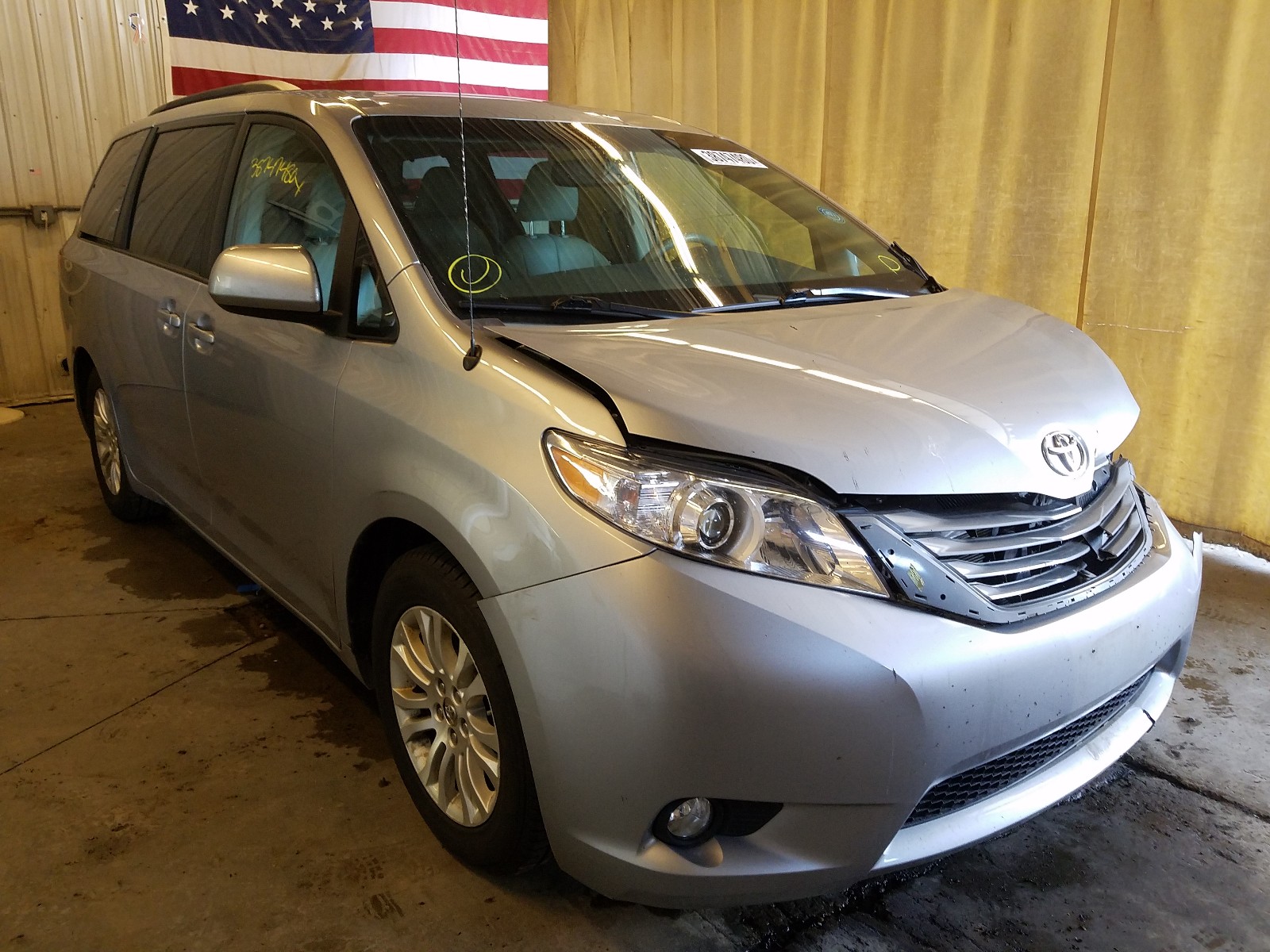 Toyota Sienna 2013