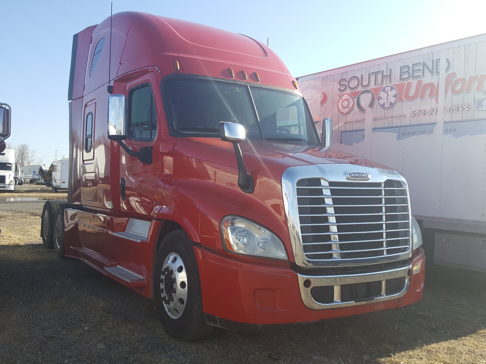 Freightliner Cascadia Red