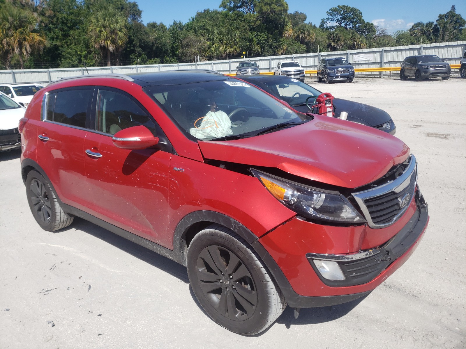 Kia Sportage 2011 Red