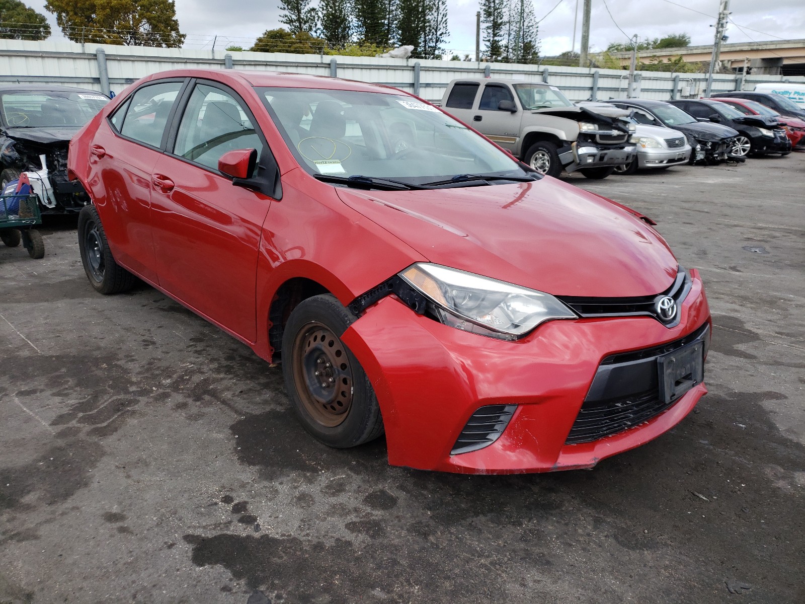 Toyota Corolla 2015 Red