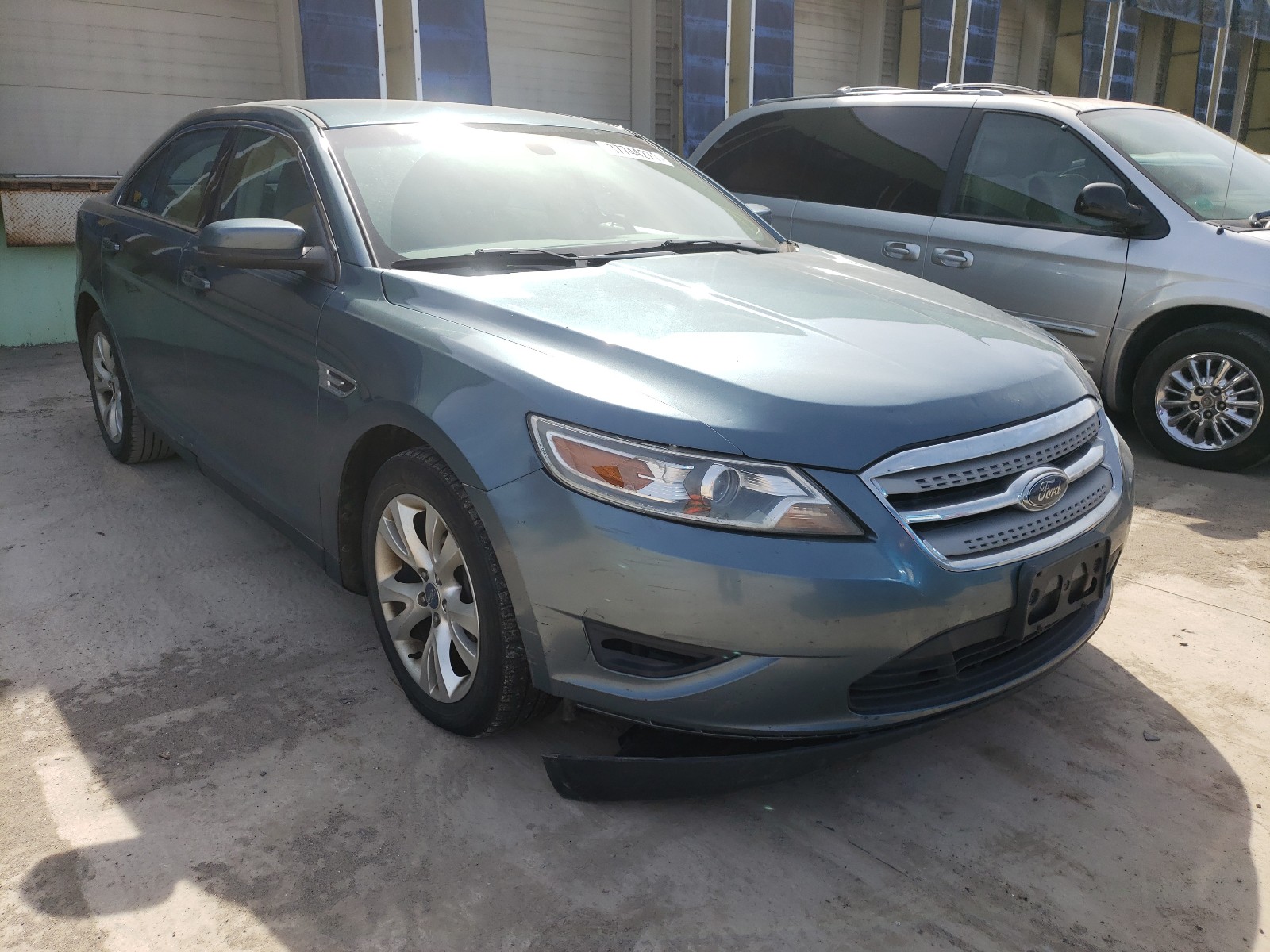 Ford Taurus 2010