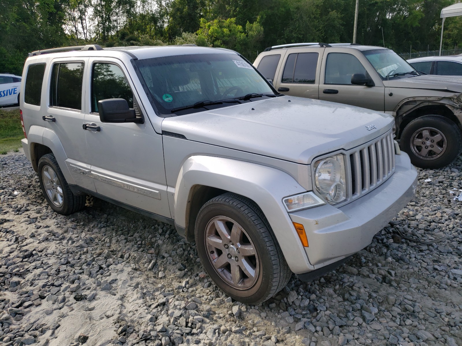 Jeep Liberty 2 4 2012