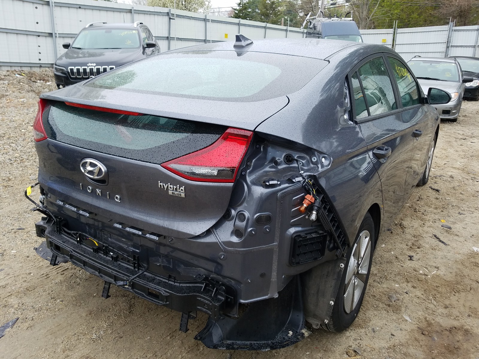 Hyundai Ioniq blue 2019