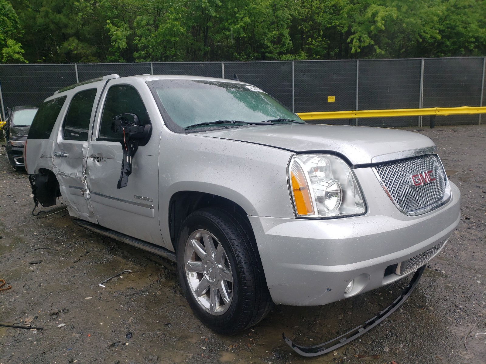 GMC Yukon Denali 2014