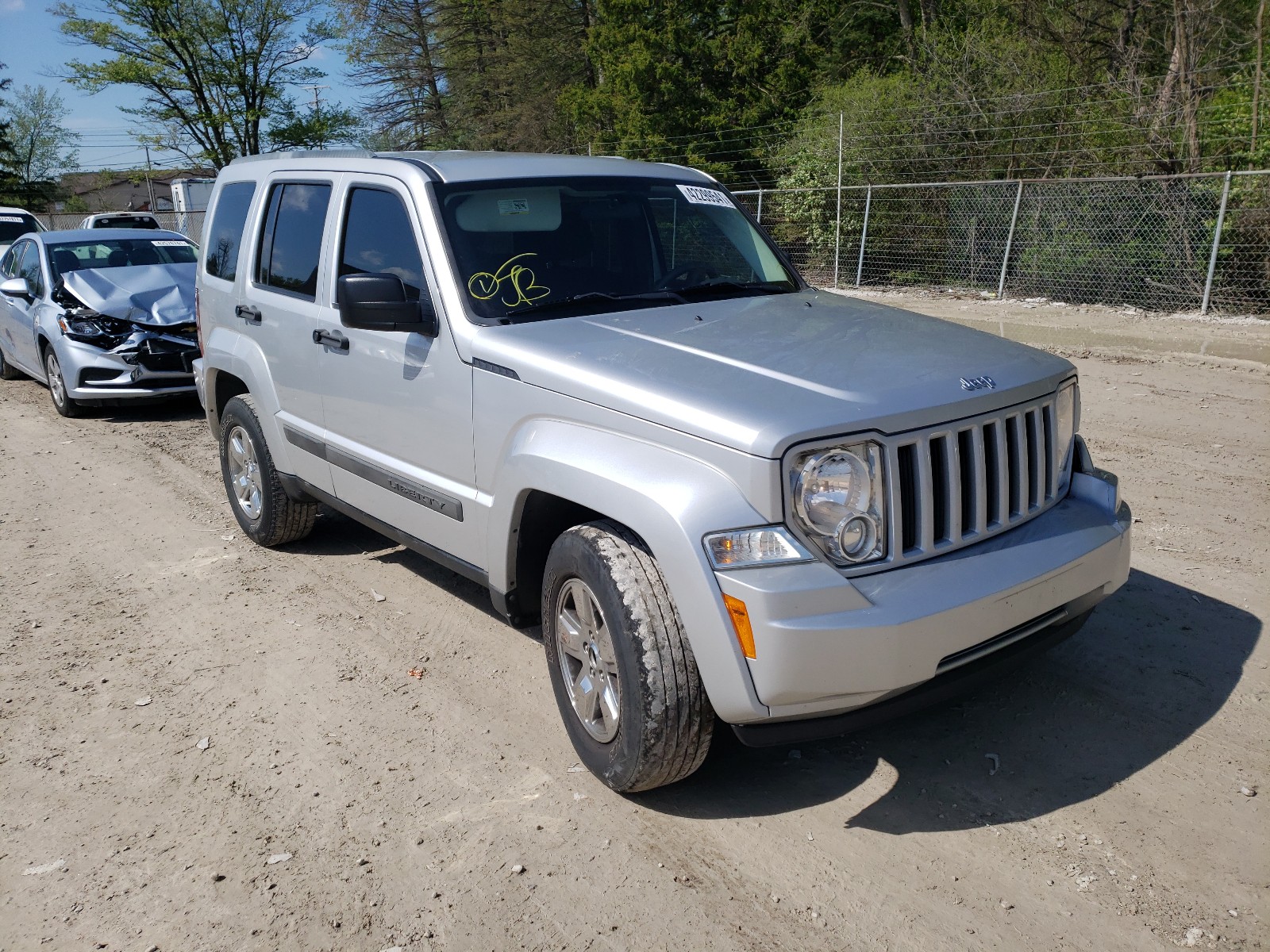 Jeep Liberty 2012 Arctic