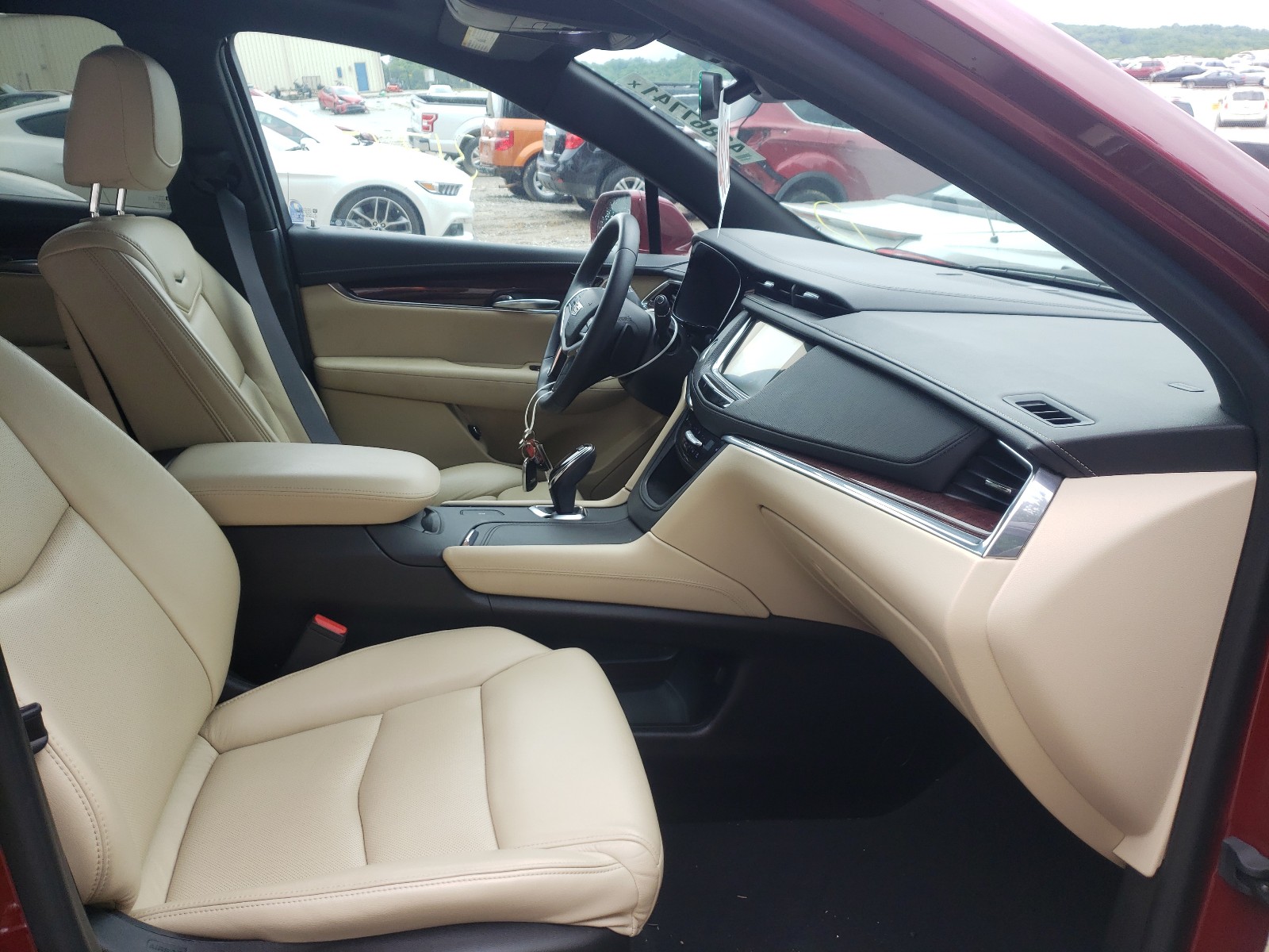 Cadillac Xt5 luxury 2017