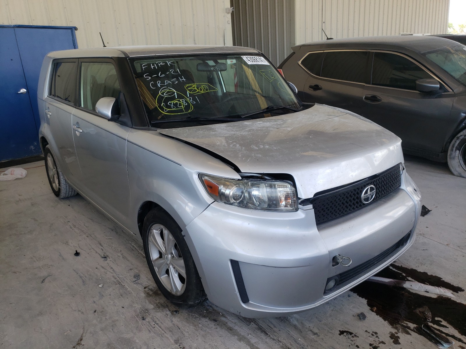 Toyota Scion 2010 2 5