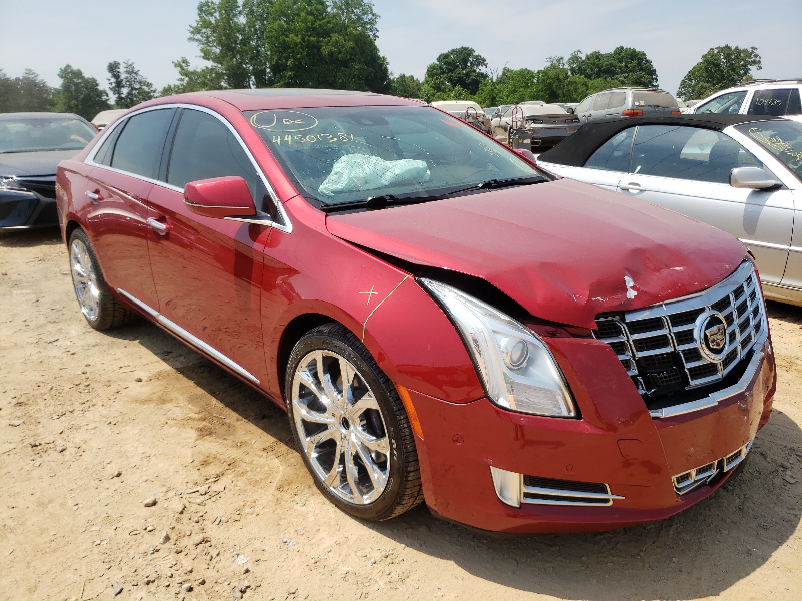 Cadillac xts 2014 года