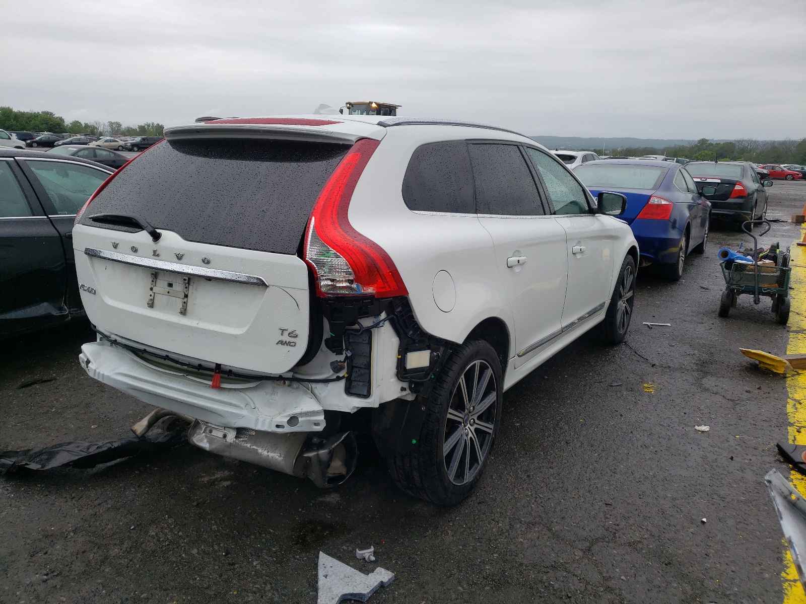 Volvo Xc60 t6 in 2017