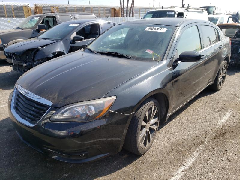 Chrysler 200 i 2012 сзади