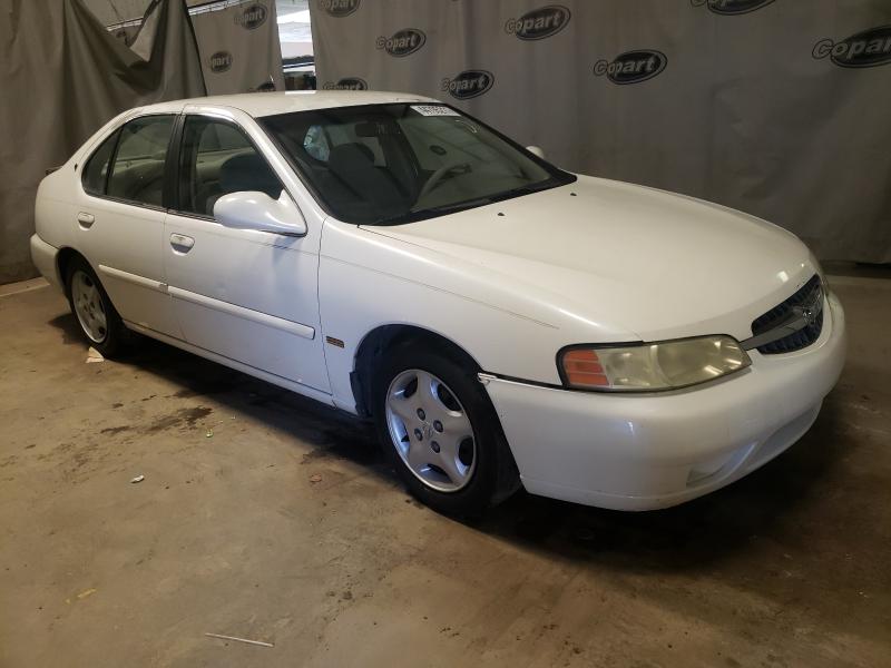 2001 white nissan altima