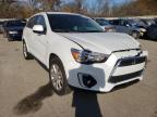 MITSUBISHI - OUTLANDER