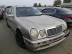 MERCEDES-BENZ - E-CLASS