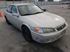 TOYOTA - CAMRY