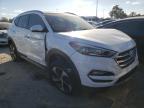 HYUNDAI - TUCSON