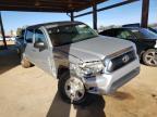TOYOTA - TACOMA
