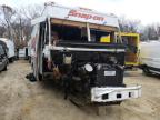 FREIGHTLINER - CHASSIS M