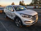 HYUNDAI - TUCSON