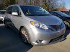 TOYOTA - SIENNA