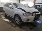 MITSUBISHI - OUTLANDER