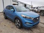 HYUNDAI - TUCSON