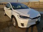 TESLA - MODEL X