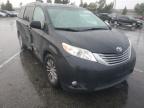 TOYOTA - SIENNA