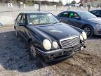 MERCEDES-BENZ - E-CLASS