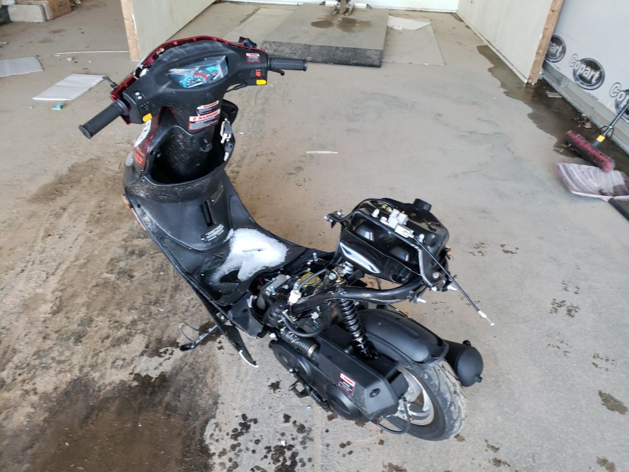 2021 MOTO SCOOTER VIN: LL0TCAPH2NYS00348