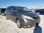 TOYOTA - SIENNA