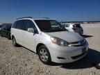 TOYOTA - SIENNA