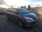 TOYOTA - SIENNA