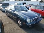 MERCEDES-BENZ - E-CLASS