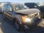 TOYOTA - RAV4