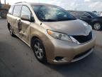 TOYOTA - SIENNA