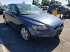 VOLVO - S40