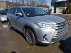 TOYOTA - HIGHLANDER