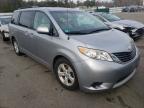 TOYOTA - SIENNA