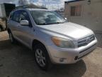 TOYOTA - RAV4