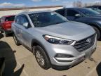 HYUNDAI - TUCSON