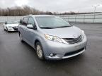 TOYOTA - SIENNA