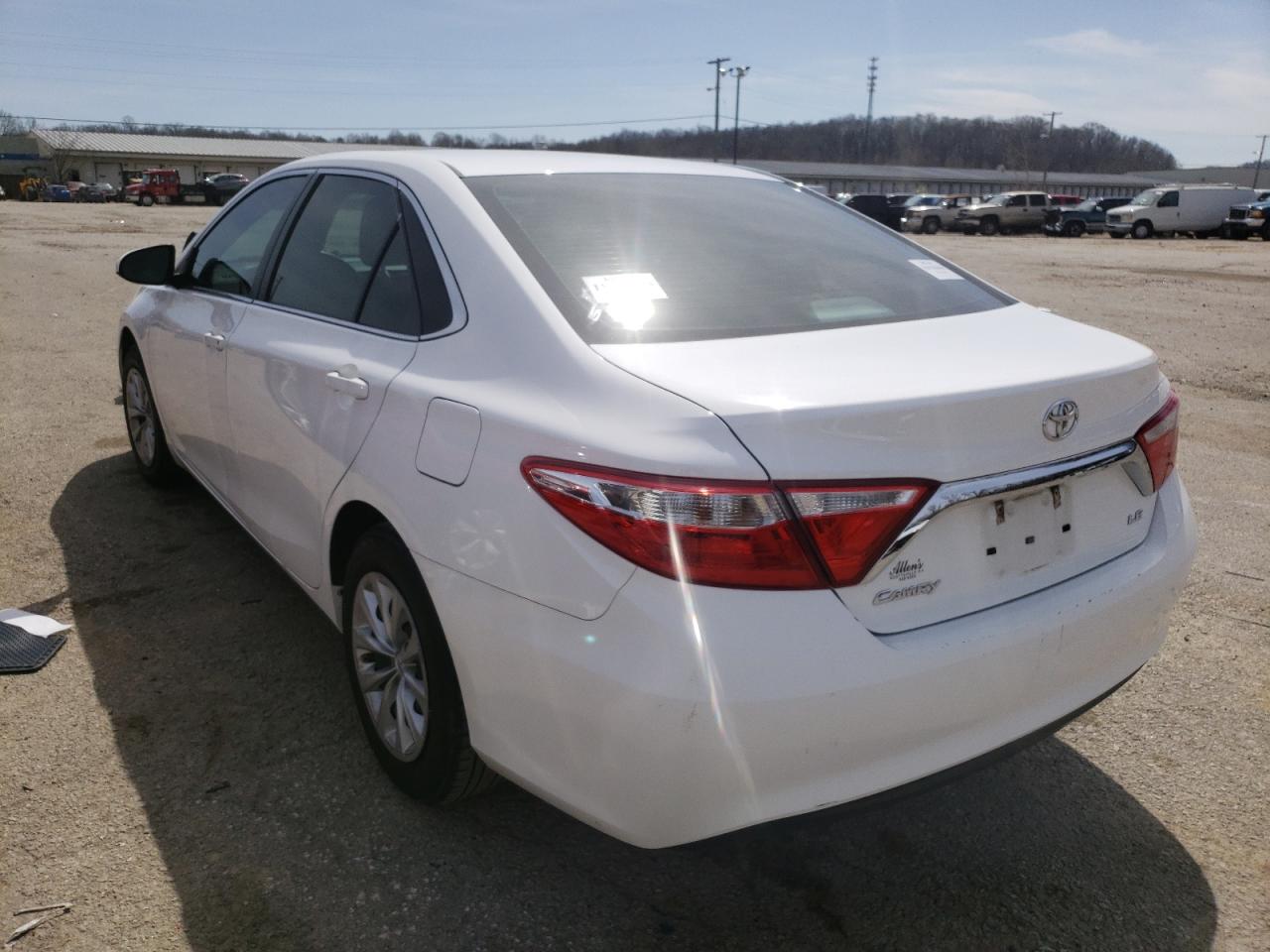 2015 TOYOTA CAMRY LE VIN: 4T1BF1FK6FU935185