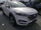 HYUNDAI - TUCSON