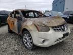NISSAN - ROGUE