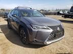 LEXUS - UX 200